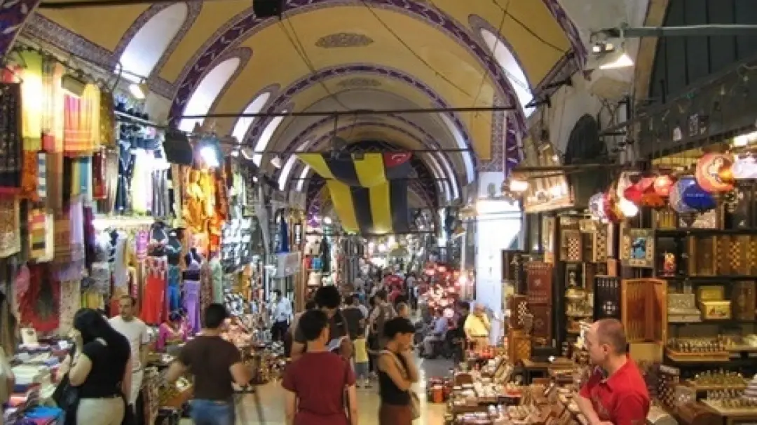 Colaba Causeway Market, Mumbai Darshan landmark